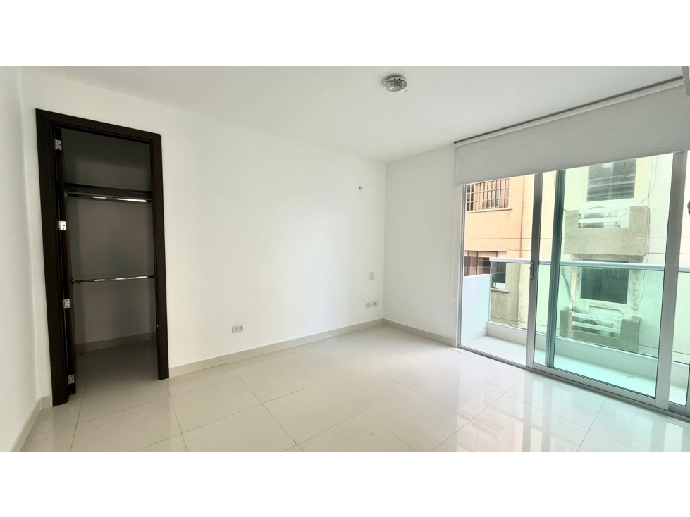 VENTA DE APARTAMENTO EN RIOMAR — foto 3