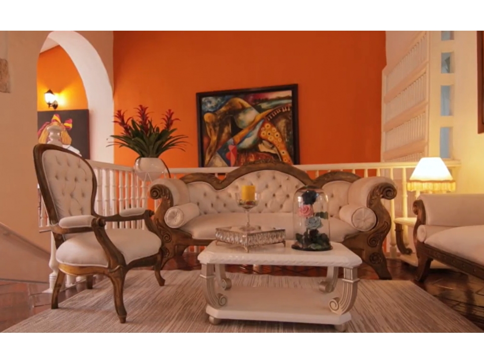 VENTA DE CASA COLONIAL DE TRES NIVELES EN CARTAGENA