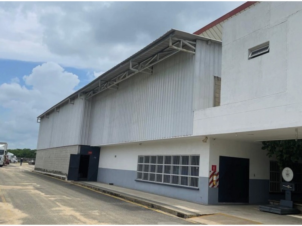 VENTA O ALQUILER DE BODEGA INDUSTRIAL EN ZONA PIMSA MALAMBO - 4