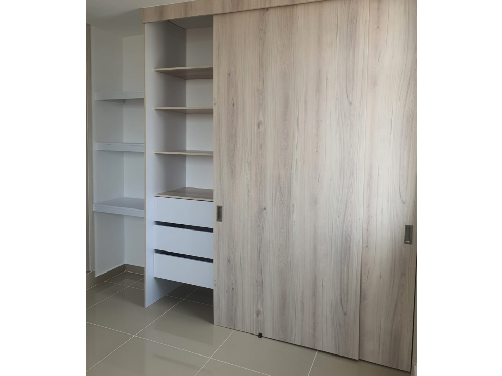VENTA DE APARTAMENTO EN ALAMEDA DEL RIO — foto 2