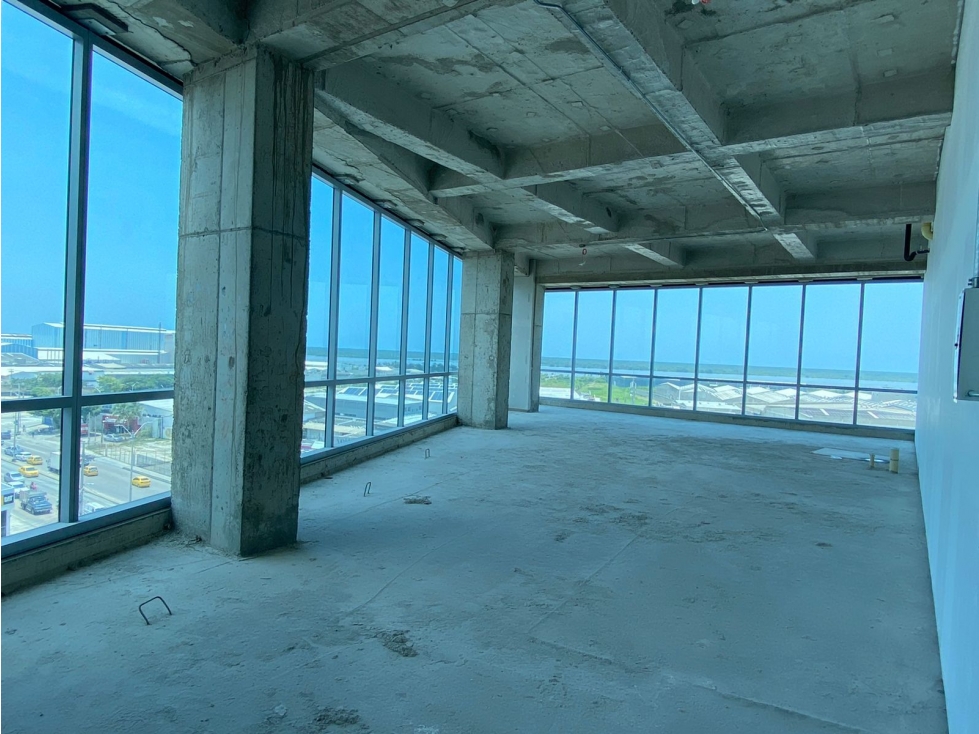 OFICINA EN ARRIENDO TORRE EMPRESARIAL VIA 40 - 3
