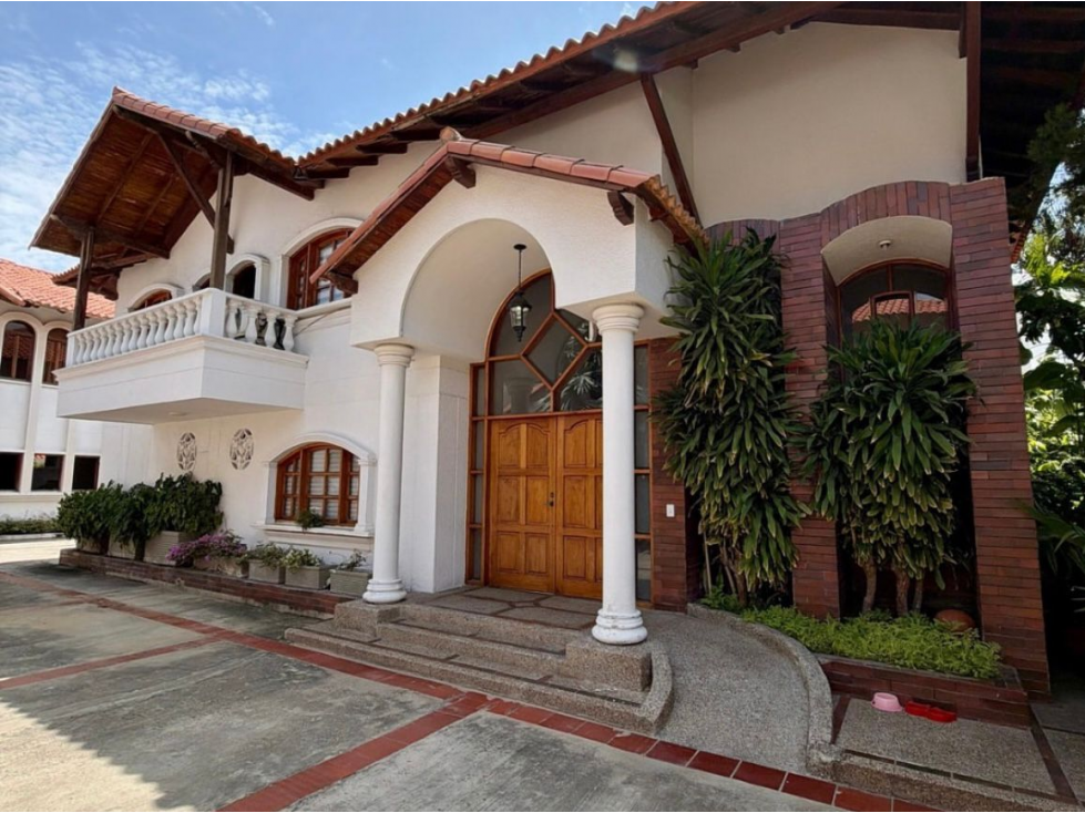 VENTA DE CASA DUPLEX EN VILLA CAMPESTRE