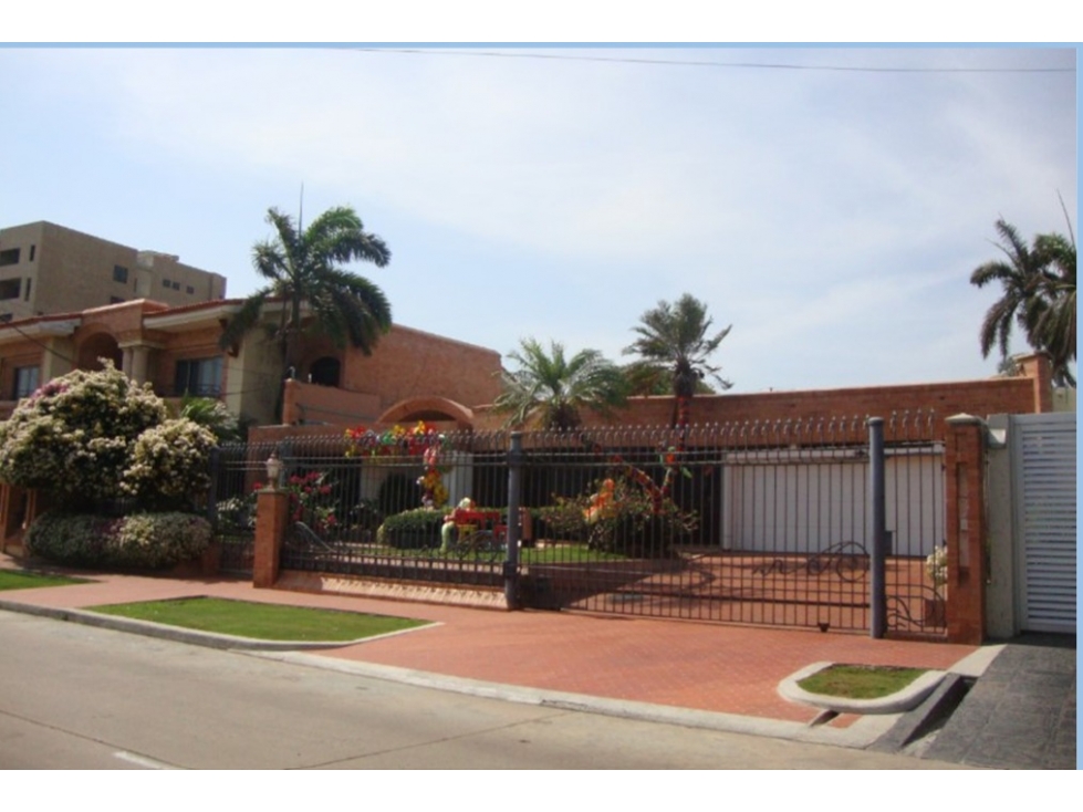 VENTA DE CASA EN RIOMAR