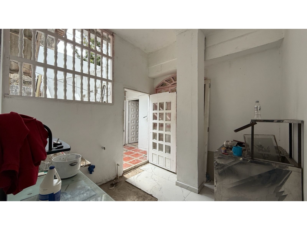 HOSTAL EN EL SANTUARIO PARA VENTA O RENTA - 6