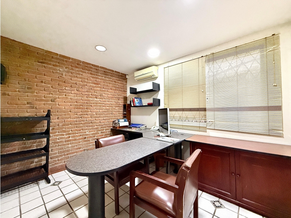 EN ARRIENDO OFICINAS EN EL PRADO - 2
