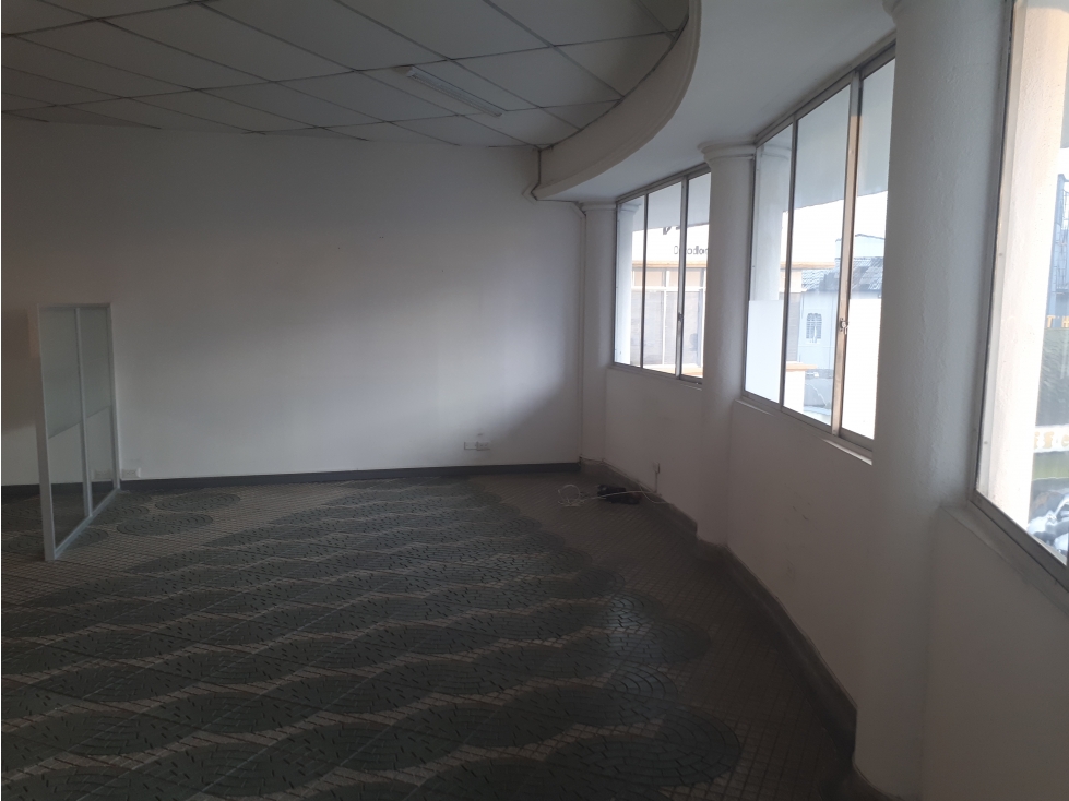 LOCAL 25 CENTRO COMERCIAL BALEARES ARMENIA Q — foto 2