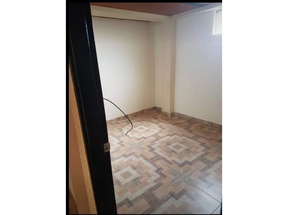 Apartamento en la hermosa- segundo piso - 3