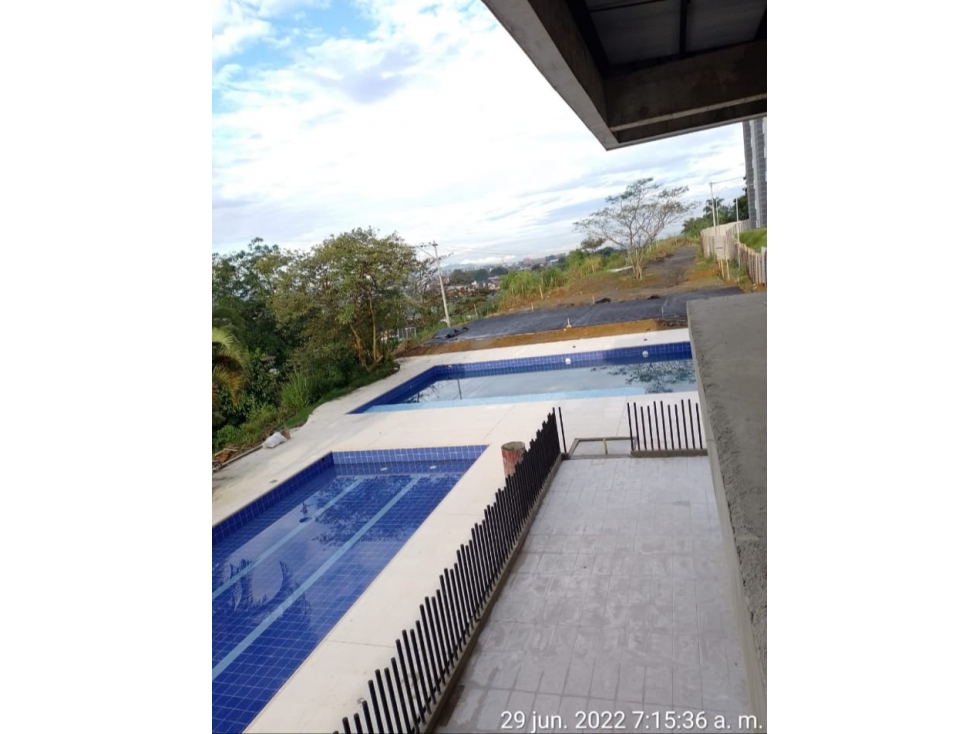 CASA PARA LA VENTA