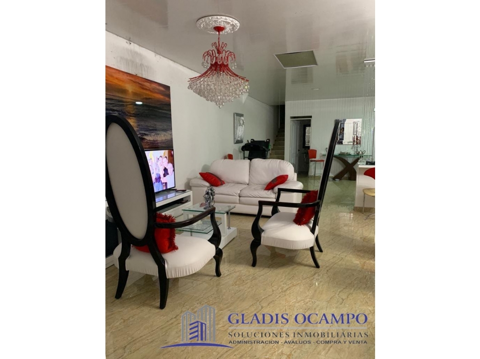 CASA PARA LA VENTA - EXCELENTE UBICACIÓN - 4