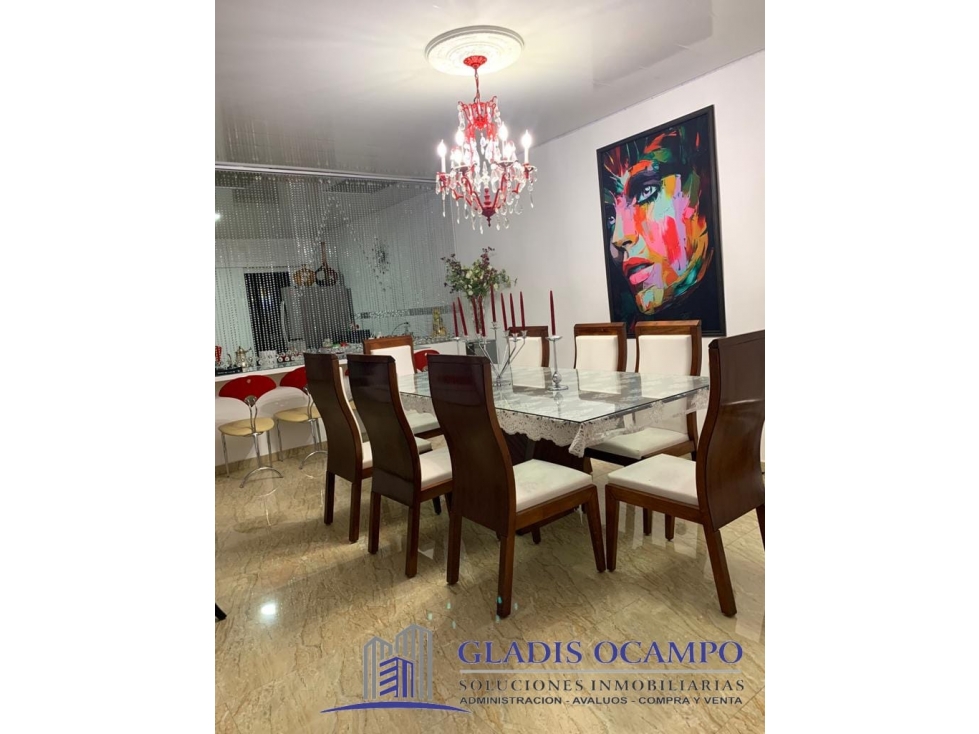 CASA PARA LA VENTA - EXCELENTE UBICACIÓN - 5