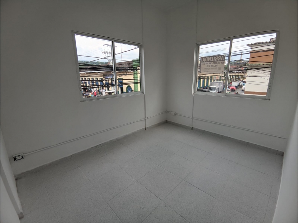 Local comercial - en el centro de Santa Rosa de Cabal - 3