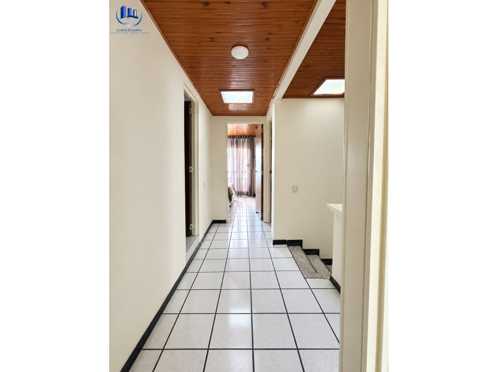 Casa para la venta en unidad Cerrada - 2