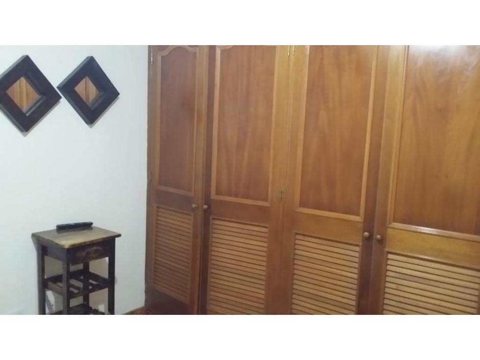 Apartamento esquinero central para la venta - 5
