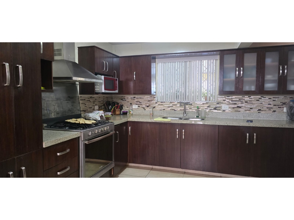 CASA EN RENTA EN JARDINES DE CASA BLANCA, SN NICOLAS DE GARZA, N.L. - 2