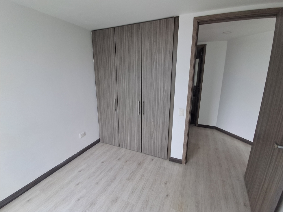 APARTAMENTO EN LA CASTELLANA ARMENIA Q - 4