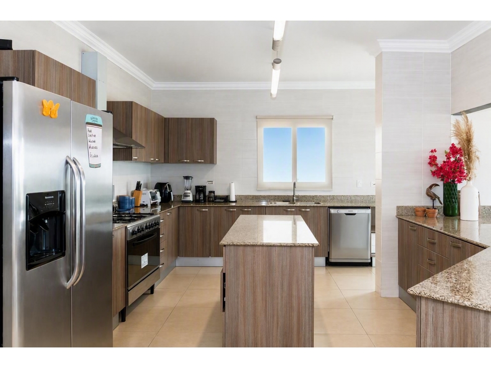 SE VENDE APARTAMENTO DE PLAYA LAS OLAS EN VISTA MAR - 4