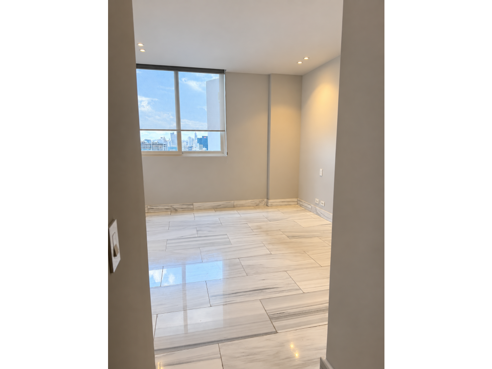 SE ALQUILA APARTAMENTO DE LUJO THE TOWERS PAITILLA — foto 6