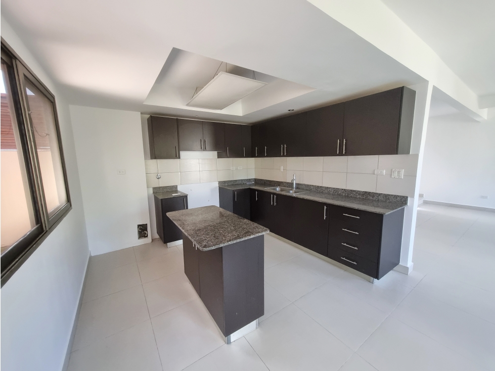 SE VENDE CASA EN WOODLANDS GRAN TERRENO PANAMA PACIFICO — foto 5