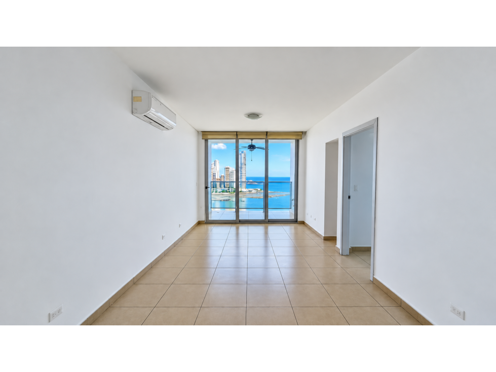Apartamento en alquiler en Avenida Balboa | PH White, vista al mar — foto 6