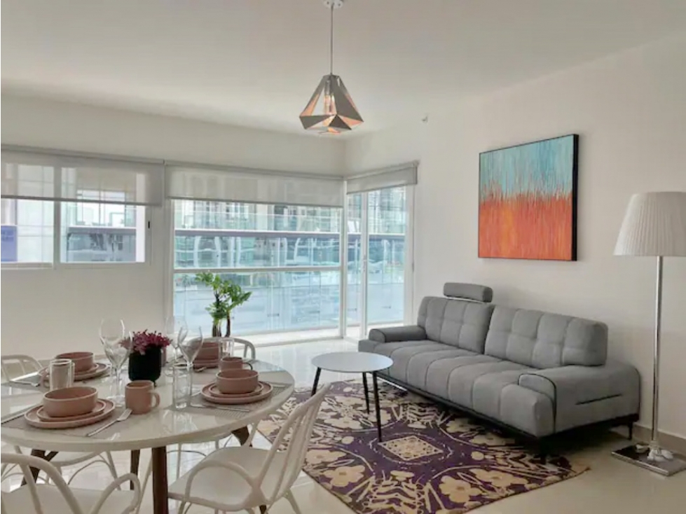 SE ALQUILA APARTAMENTO EN PH GV43 AVENIDA BALBOA