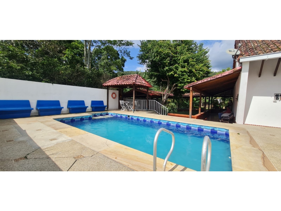 VENDO CABAÑA EN CHINACOTA — foto 2