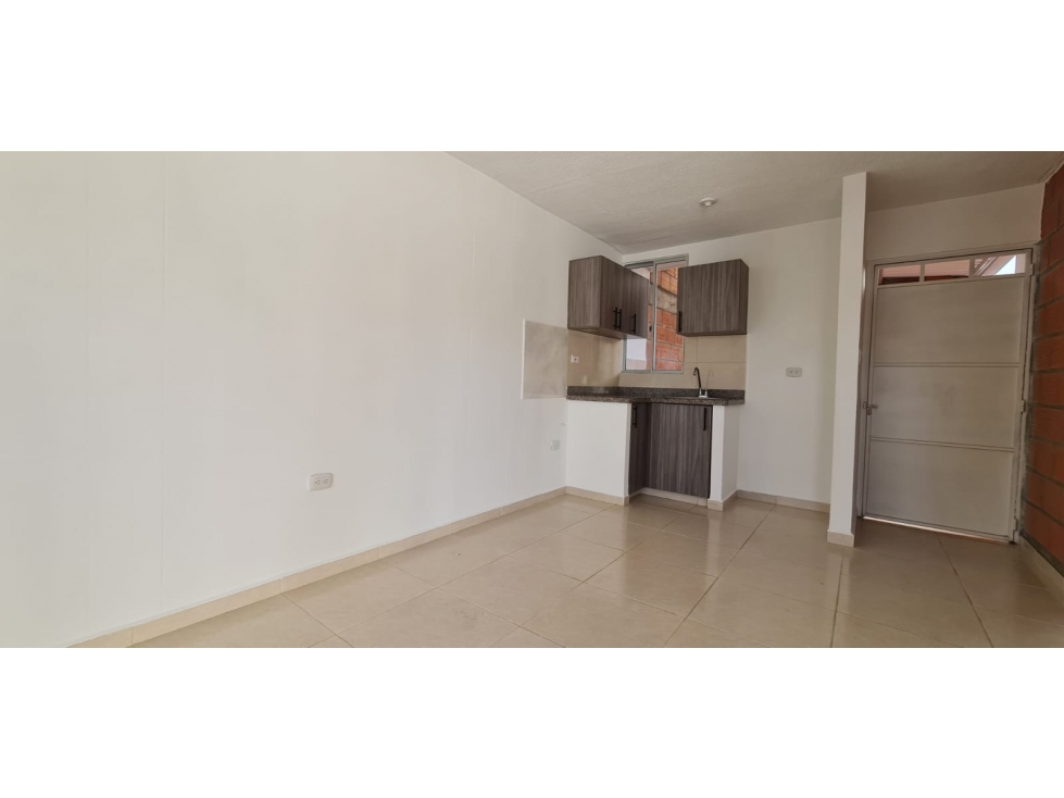 VENDO CASA EN CONJUNTO CERRADO CHINACOTA — foto 3