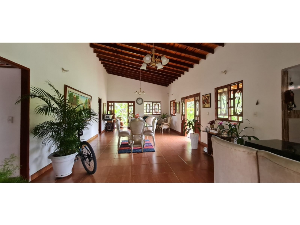 VENDO CABAÑA EN CHINACOTA