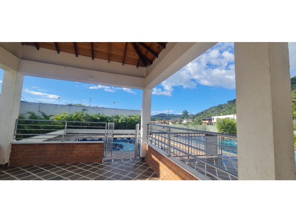 VENDO CASA EN CONJUNTO CERRADO DE CHINACOTA — foto 3