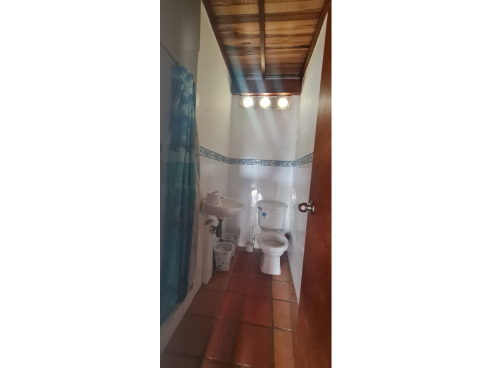 VENDO O PERMUTO CABAÑA PREFABRICADA EN CHINACOTA - 3