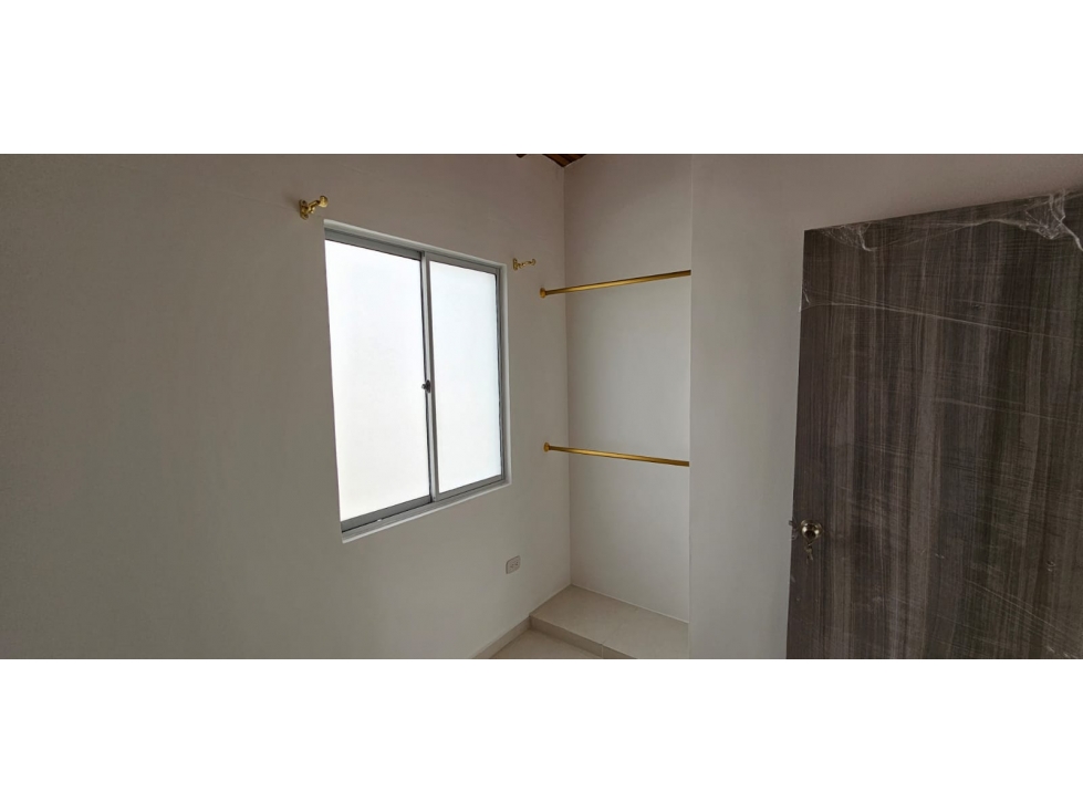 ARRIENDO CASA EN CONJUNTO CERRADO DE CHINACOTA - 2