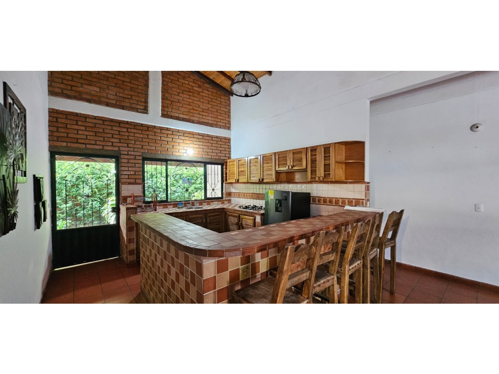ARRIENDO CABAÑA AMOBLADA POR MESES EN CHINACOTA — foto 2