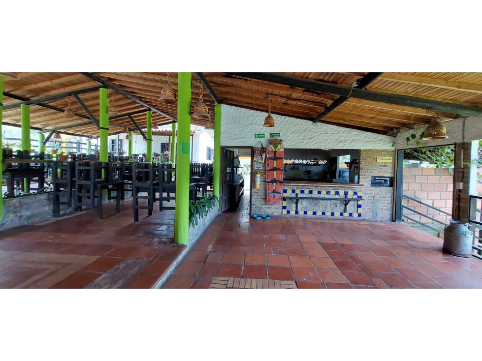 VENDO O PERMUTO RESTAURANTE AMOBLADO EN CHINACOTA - 6