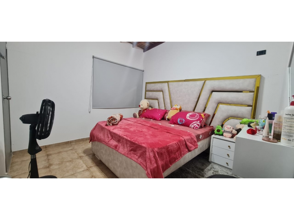 VENDO CASA REMODELADA EN CONJUNTO CERRADO DE CHINACOTA — foto 5