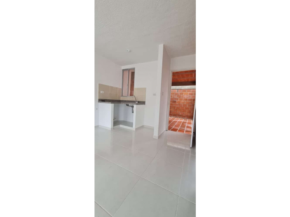 ARRIENDO CASA PARA ESTRENAR EN CHINACOTA - 5