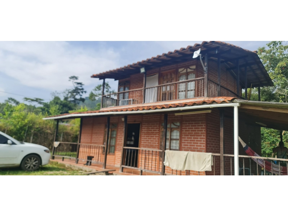 VENDO O PERMUTO CABAÑA PREFABRICADA EN CHINACOTA - 2
