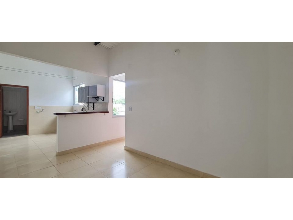 VENDO APARTAMENTO EN CHINACOTA - 5