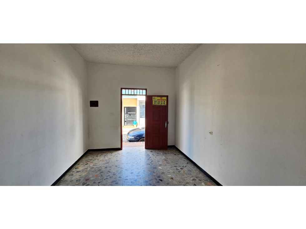 ARRIENDO CASA EN EL BARRIO EL CRISTO DE CHINACOTA - 5