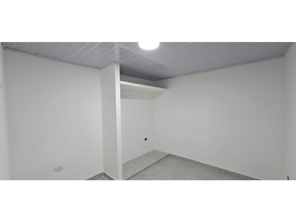 ARRIENDO CASA PARA ESTRENAR EN CHINACOTA — foto 5
