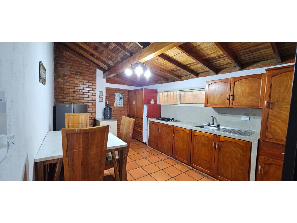 ARRIENDO CABAÑA POR MESES EN CHINACOTA — foto 3