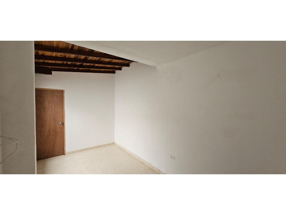 VENDO CASA EN CONJUNTO CERRADO DE CHINACOTA — foto 6