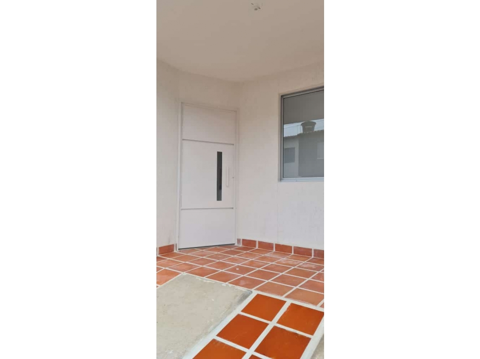 ARRIENDO CASA PARA ESTRENAR EN CHINACOTA - 6