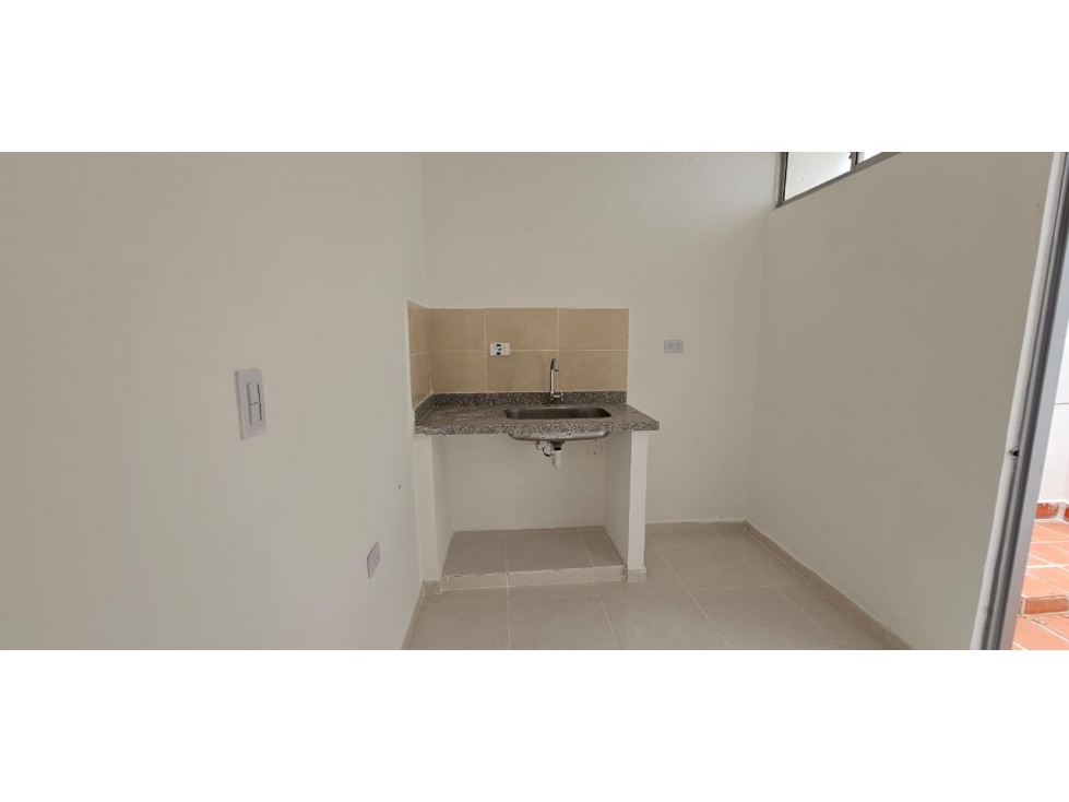 ARRIENDO CASA PARA ESTRENAR EN PALMANOVA (CHINACOTA) - 6