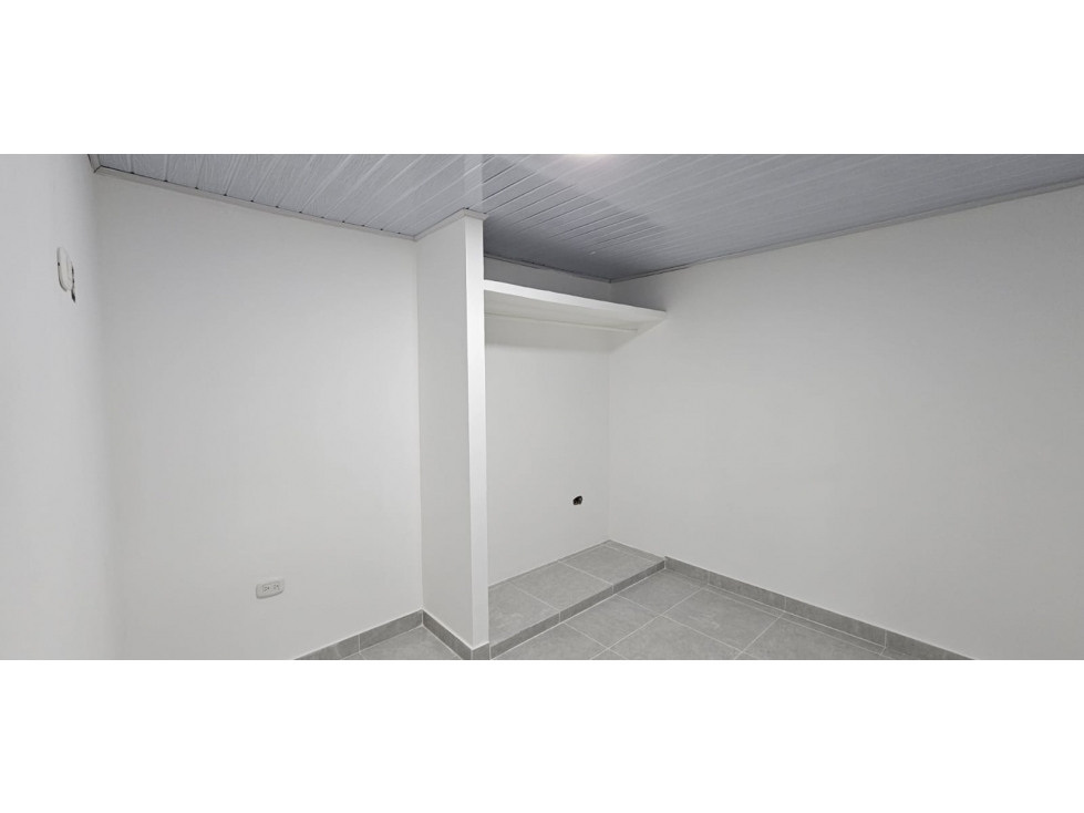 ARRIENDO CASA PARA ESTRENAR EN CHINACOTA — foto 6