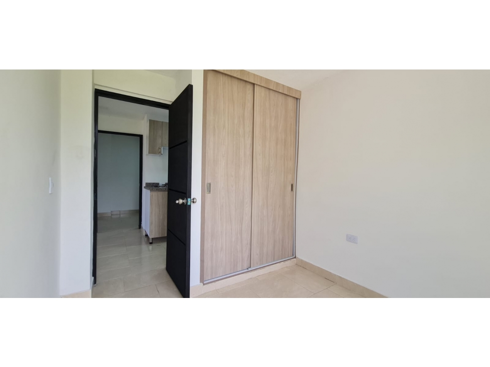 ARRIENDO APARTAMENTO EN CHINACOTA - 5