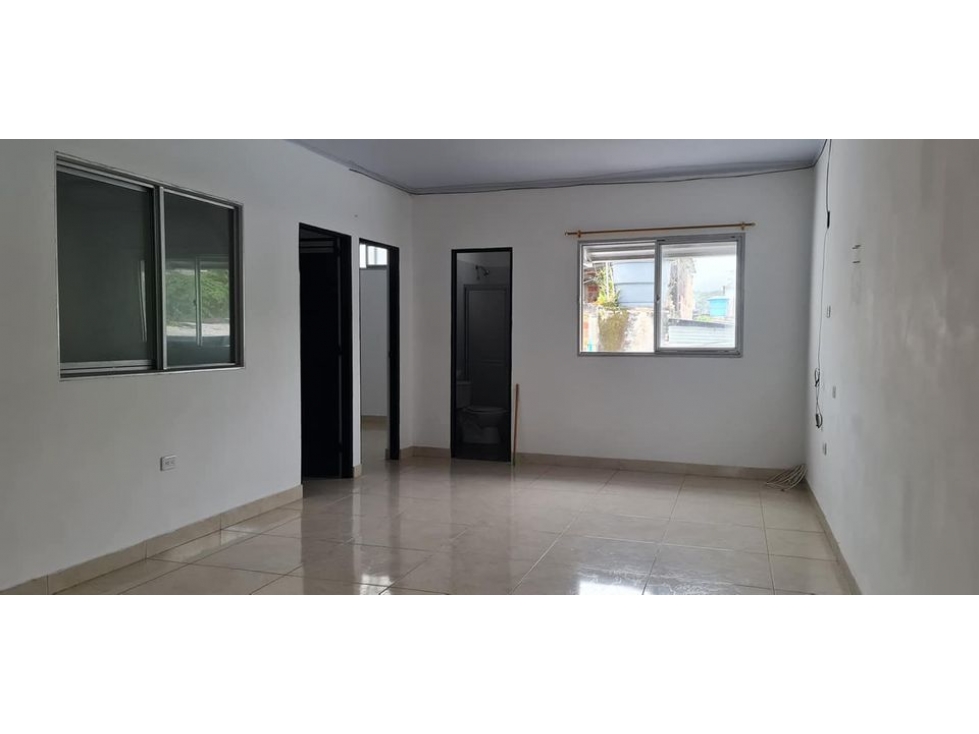 ARRIENDO APARTAMENTO EN CHINACOTA - 5