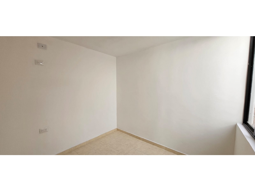 VENDO CASA DE INTERES SOCIAL PARA ESTRENAR EN CHINACOTA - 6