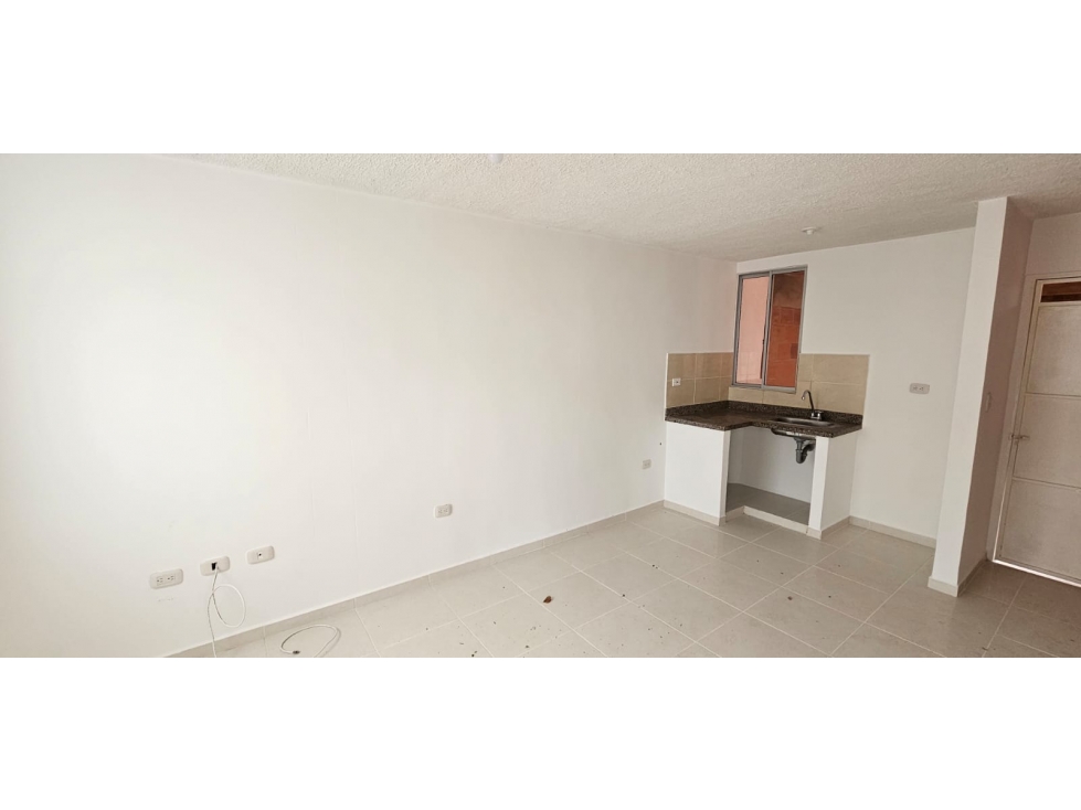 ARRIENDO CASA EN CONJUNTO CERRADO DE CHINACOTA - 6