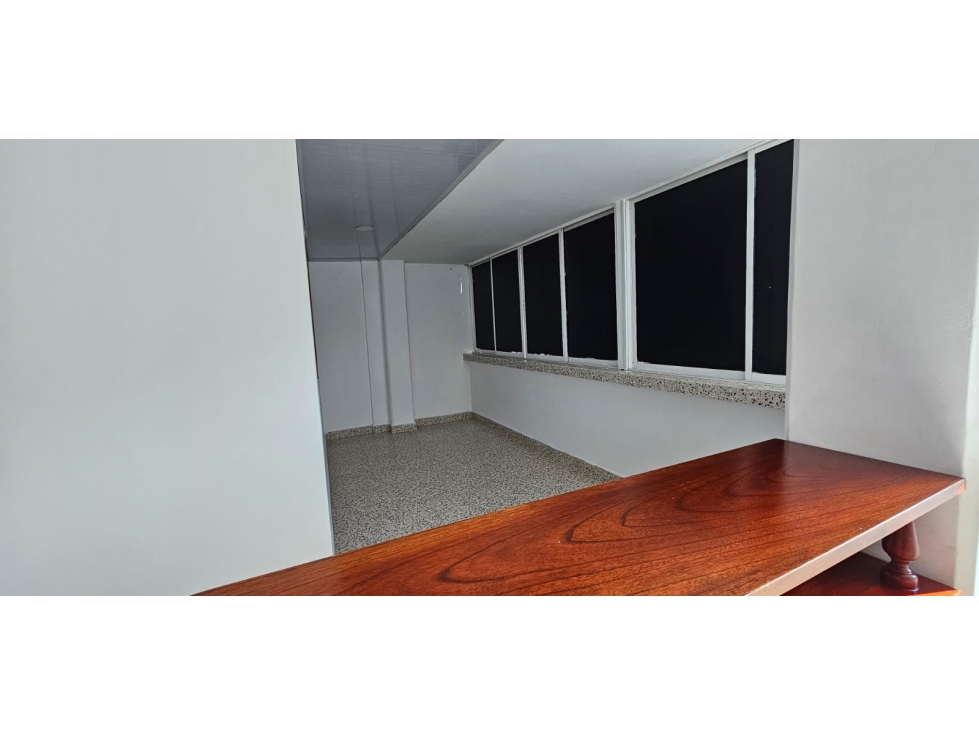 ARRIENDO APARTAESTUDIO FENTE AL PARQUE PRINCIPAL DE CHINACOTA - 6