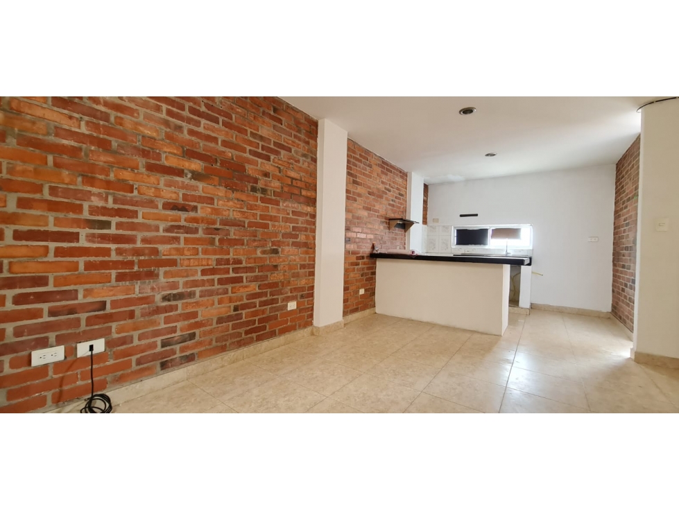 VENDO APARTAMENTO DE OPORTUNIDAD EN CHINACOTA - 1