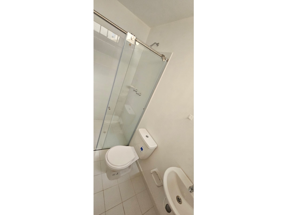 ARRIENDO CASA PARA ESTRENAR EN CONJUNTO CERRADO DE CHINACOTA — foto 6